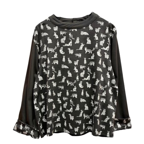 J.Sloane リバティプリント"Meow" 七分袖カットソー -チャコール