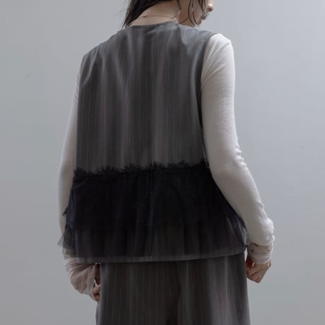 EimeeLaw      ピンストライプ レースフリルベスト×パンツ SET UP      -ダークグレー