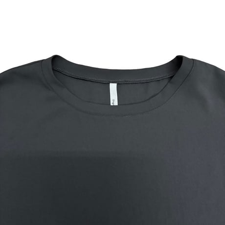 Dignte Collier    ストレッチシフォン袖フリルブラウス       -　ブラック