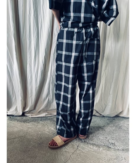 pt-62C / Check suspenders