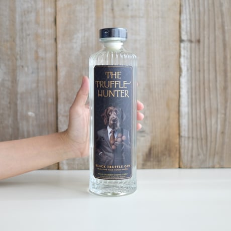 BLUE RABBIT THE TRUFFLE HUNTER GIN [化粧箱付]
