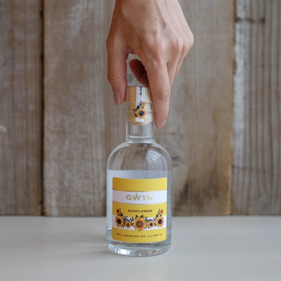 6a3a36d9748c7e145e41a413