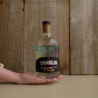 TANGLIN SINGAPORE GIN