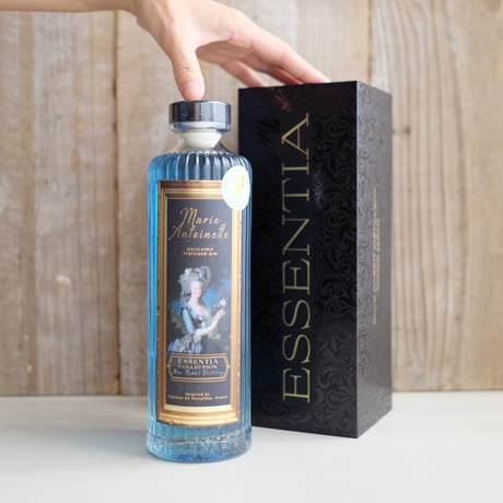 BLUE RABBIT MARIE-ANTOINETTE GIN [化粧箱付]