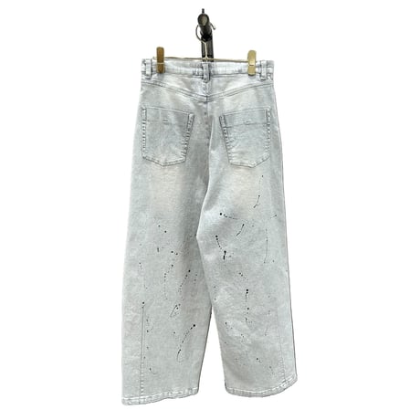✨再入荷✨【 ayane 】 グレイッシュデニムバレルレッグパンツ 【ショート丈・ペイント加工】