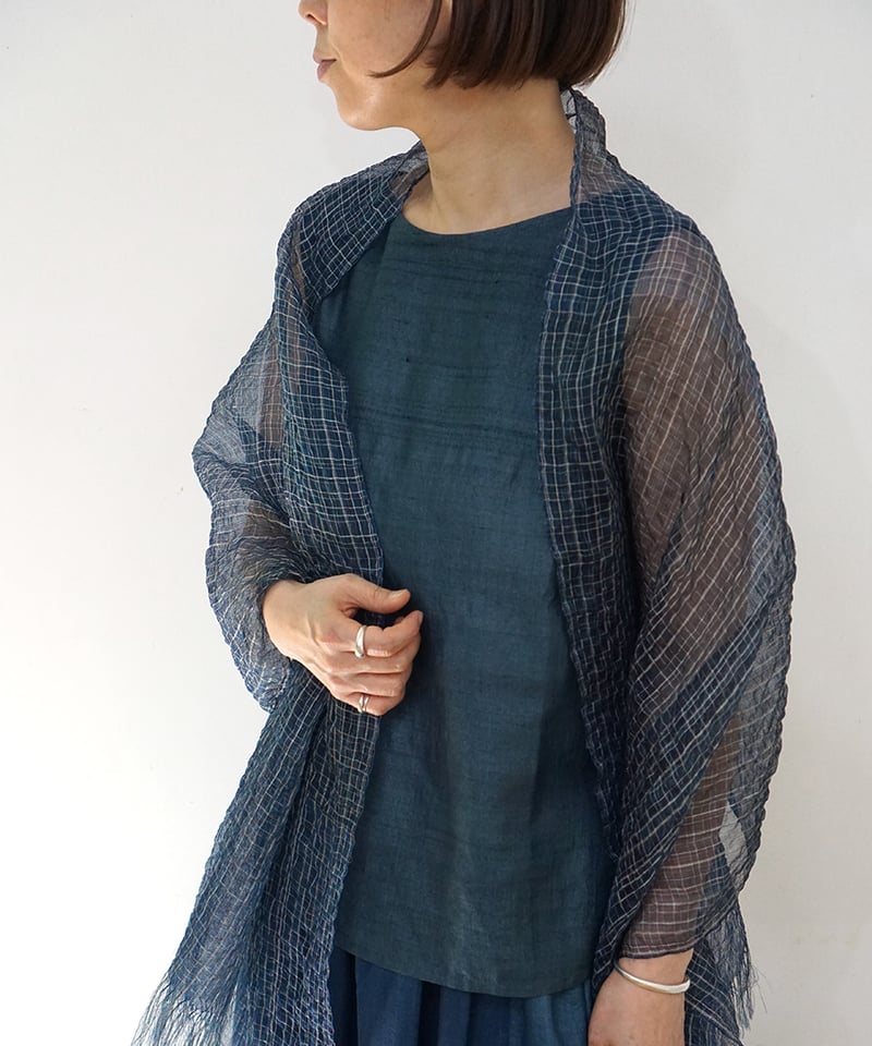 ストール ランダム格子 藍 1263DB | MAKI TEXTILE STUDIO on