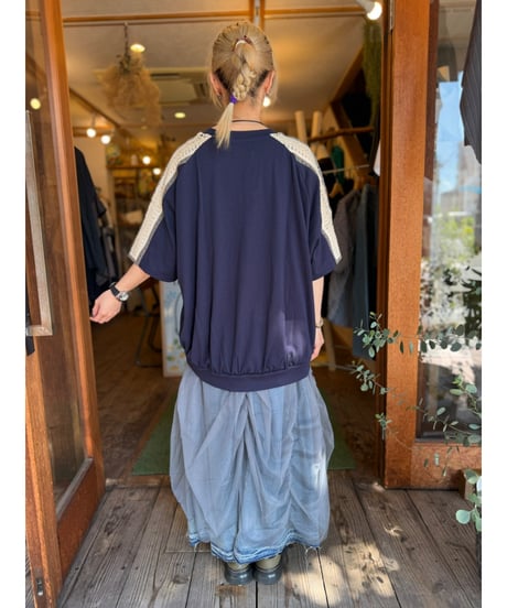 お袖クロシェ切り替えプルオーバー-ネイビー-