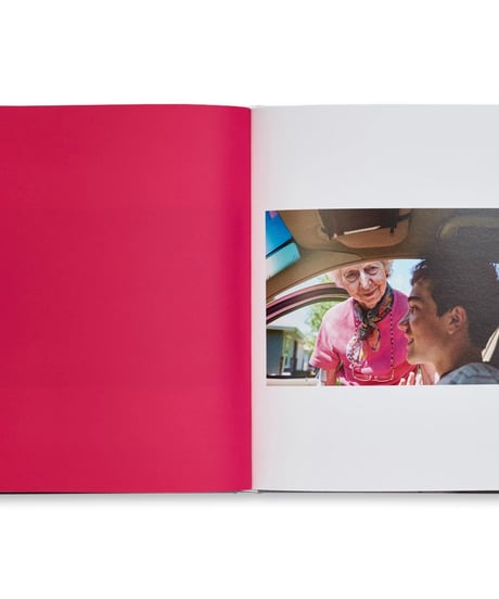 LEAVING AND WAVING  [REPRINTED EDITION]｜Deanna Dikeman