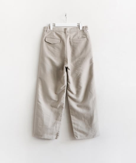 Graphpaper 2026 Autumn+Winter Collection _ Cotton Double Serge Two Tuck Pants ( ASH )