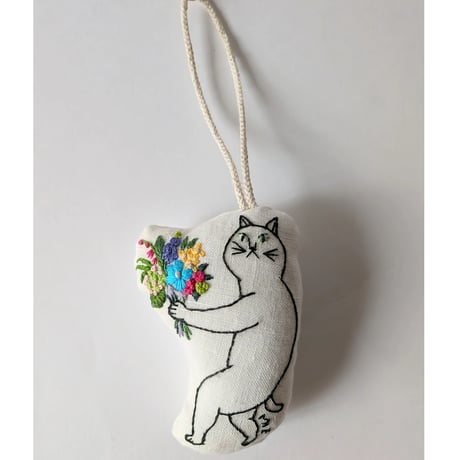 刺繍オーナメント