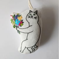刺繍オーナメント