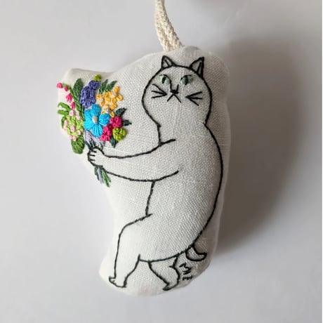 刺繍オーナメント