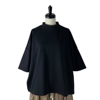 FILUM / ガシガシモックネックプルオーバー / 2411206-2 ブラック