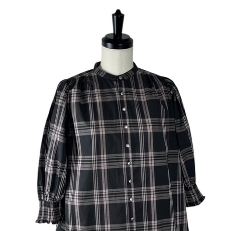 PARIS DE AOUNE / コットンチェックバンドカラーシャーリングスリーブブラウス / PA263BL010 180チャコールチェック