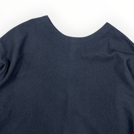 UNIVERSAL SEVEN / ウールガーゼ ノーカラー2WAYブラウス / US264BL022 001クロ