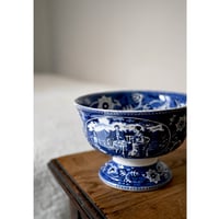 オランダ Maastricht 青色の大きなボウル
