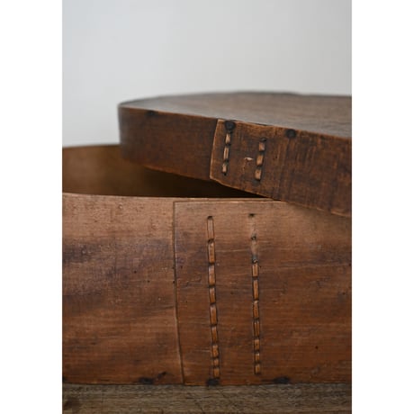 Boîte ovale en bois cintré (わっぱ)