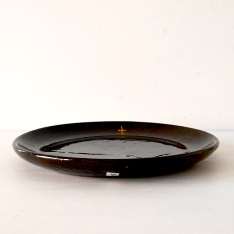 CHARTREUSEのマーク入り焦茶色のメイン皿 ※A,B,Cバリエーションあり