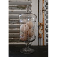 ガラスの脚付ボンボニエール