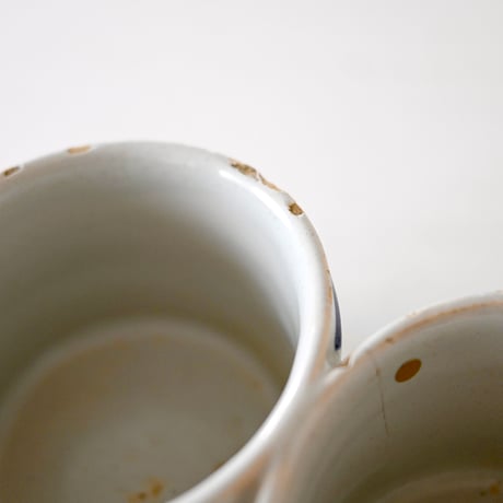 白釉手描き模様入り Huilier-vinaigrier Pot