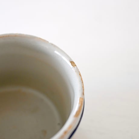 白釉手描き模様入り Huilier-vinaigrier Pot