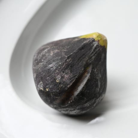 イタリア Alabaster製(無花果) ※バリエーションあり