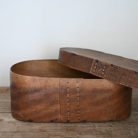 Boîte ovale en bois cintré (わっぱ)