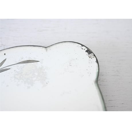 お花のグラヴィール入り手鏡