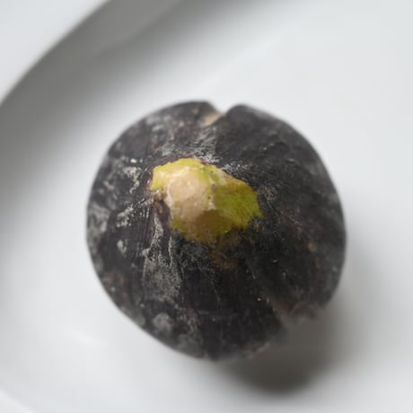イタリア Alabaster製(無花果) ※バリエーションあり
