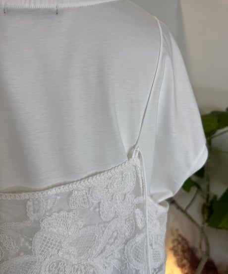 レース刺繍キャミソール
