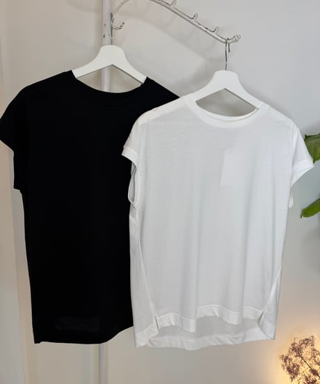 フレンチスリーブTシャツ