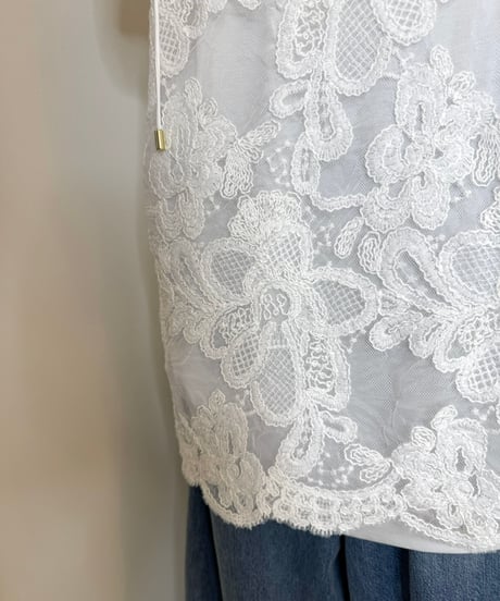 レース刺繍キャミソール