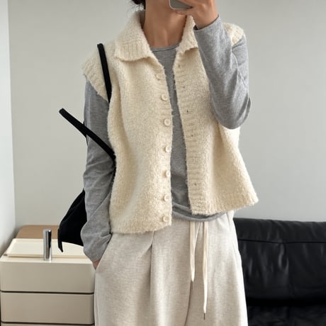 《予約販売》Soft Wool Button Vest