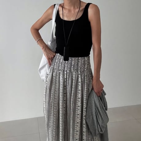 《一部即日発送📦》Ethnic Print Maxi Skirt