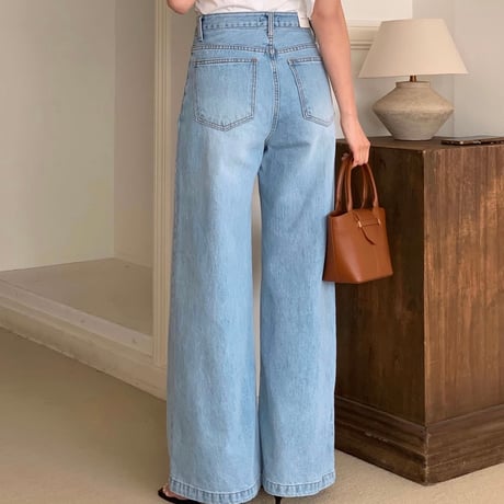《予約販売》Straight Wide-leg Jeans