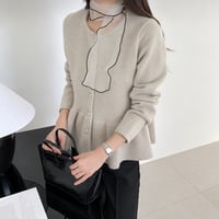 《予約販売》Flared Frill Knit Top