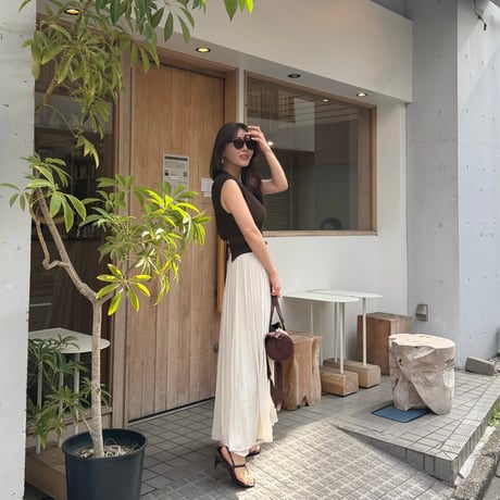 《予約販売》STUNNING Summer Satin Skirt