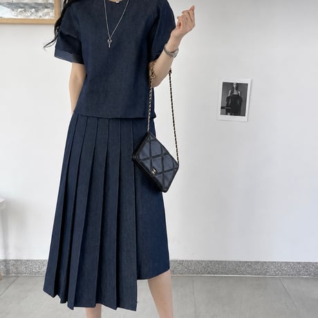 《即日発送📦》再入荷❣️Denim Asymmetry Skirt (SETUP別売り)