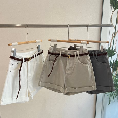《予約販売》Rivet Cuffed Shorts