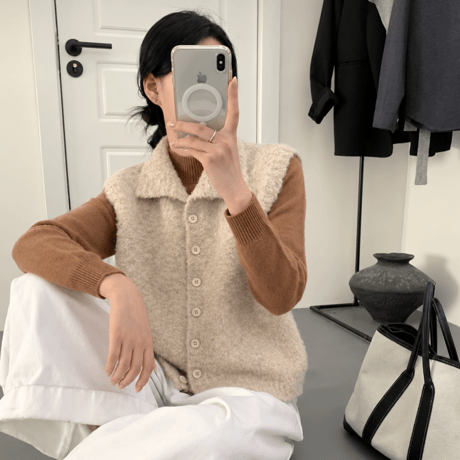 《予約販売》Soft Wool Button Vest