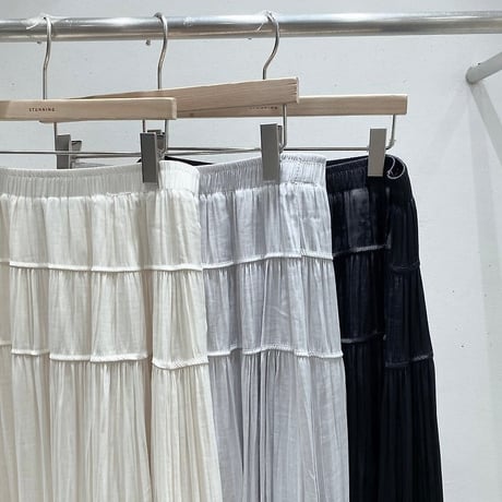 《即日発送📦》STUNNING Twoline Satin Skirt