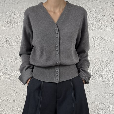 《予約販売》Muir Button Point Cardigan