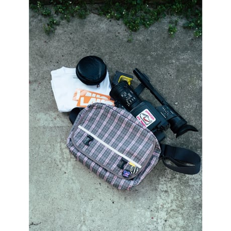 LAUG PLAID SQUARE MUITI POCKET BAG