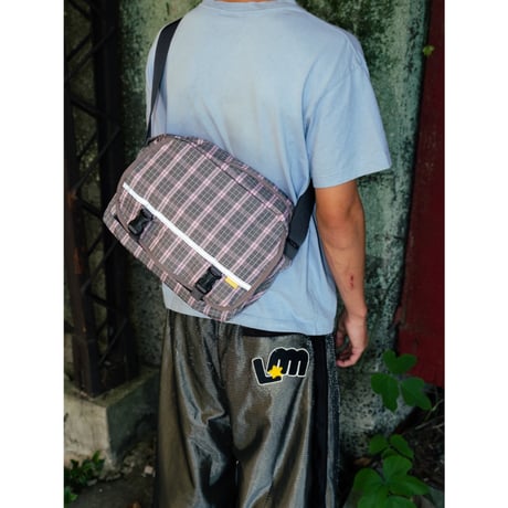 LAUG PLAID SQUARE MUITI POCKET BAG