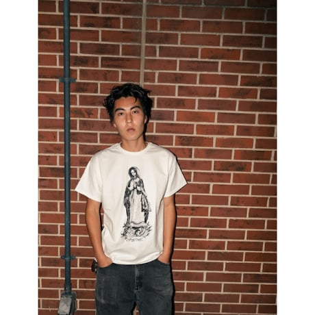 LAUG DAY TEE DESIGN BY AMY LEUNG