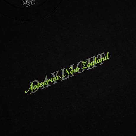 DAYLIGHT AOTEAROA TEE BLACK