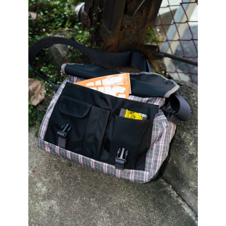 LAUG PLAID SQUARE MUITI POCKET BAG