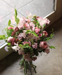 【送料込み】ピンク系大人可愛いブーケ