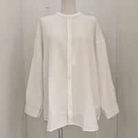【UNIVERSAL TISSU】ウールガーゼ リトルバンドカラーシャツ　シロ