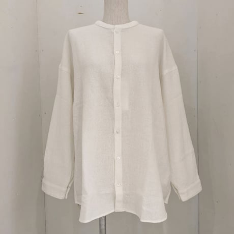 【UNIVERSAL TISSU】ウールガーゼ リトルバンドカラーシャツ　シロ
